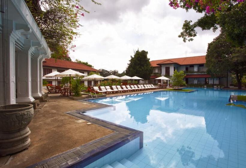 호텔 Mahaweli Reach