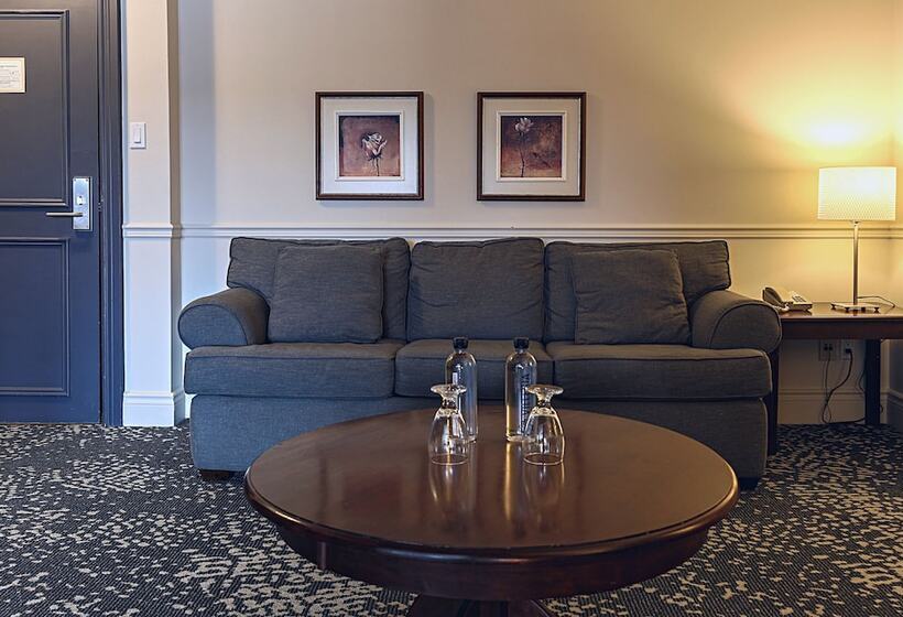 호텔 Manoir Des Sables Hôtel & Golf