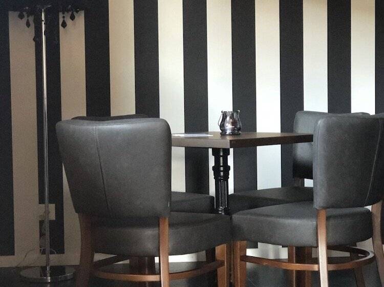 בית מלון כפרי Marco Polo Business Apartments Sonne   Bremgarten