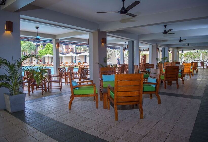 Mermaid Hotel & Club