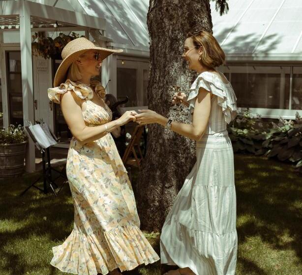 فندق Merrill House