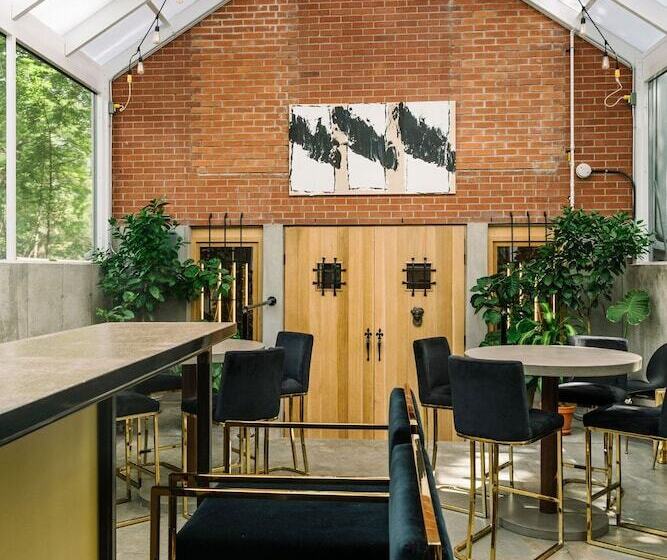 فندق Merrill House