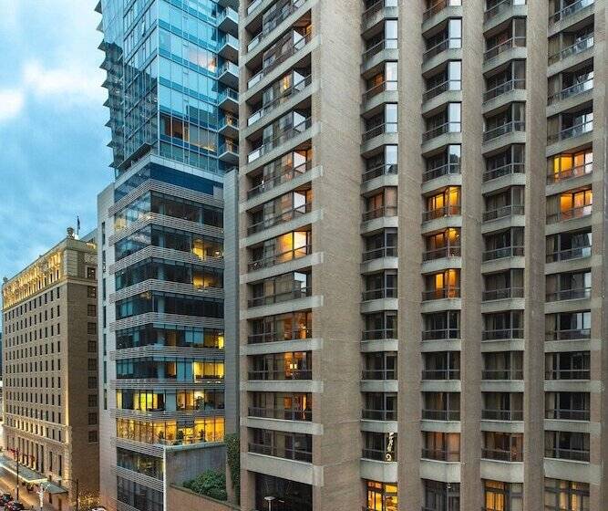 Metropolitan Hotel Vancouver