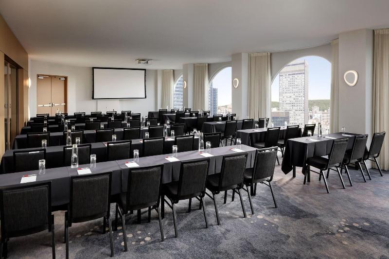 בית מלון כפרי Montreal Marriott Chateau Champlain