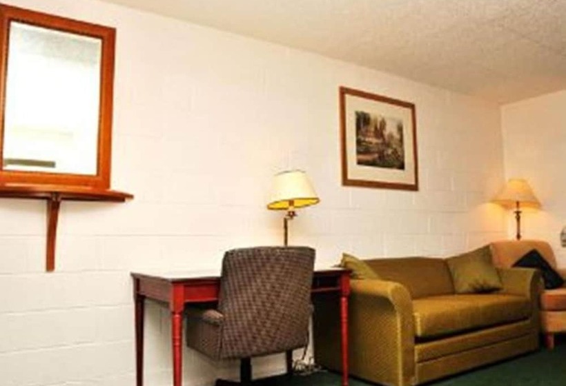 هتل Moosejaw Inn