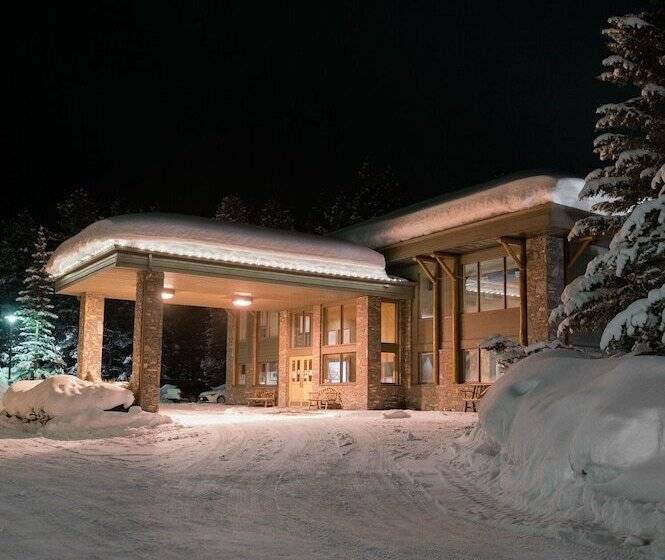 فندق Mountaineer Lodge