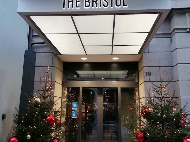 ホテル NH Bern The Bristol