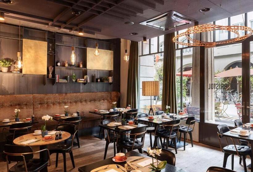 ホテル NH Bern The Bristol