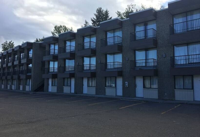 בית מלון כפרי North Star Inn & Suites