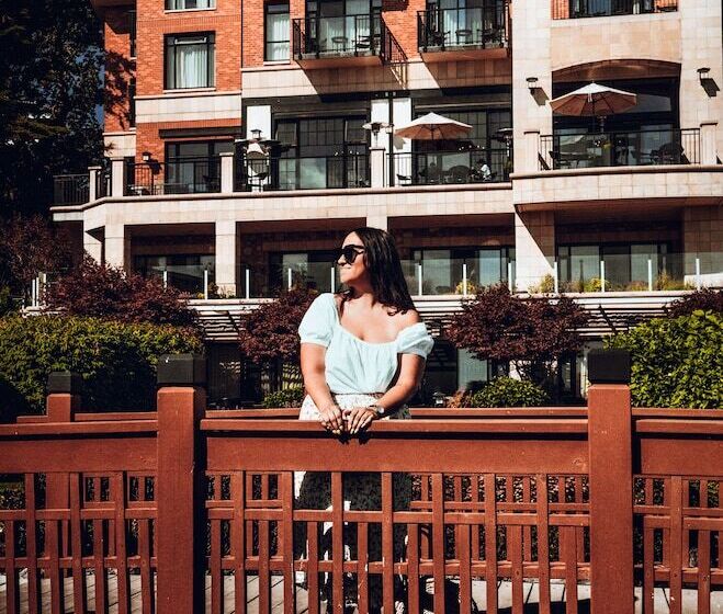 酒店 Oak Bay Beach