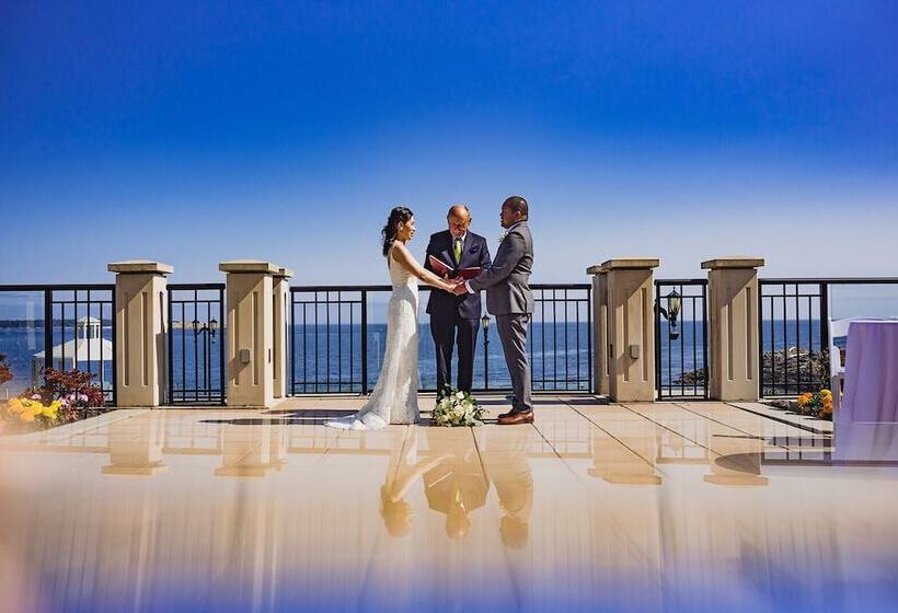 酒店 Oak Bay Beach