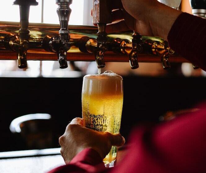 酒店 Oak Bay Beach