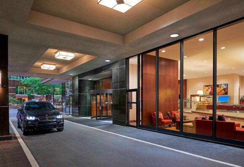 Отель Ottawa Marriott