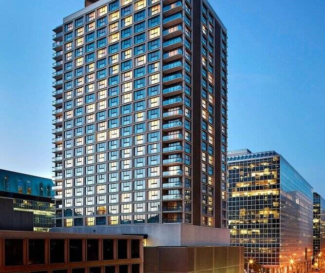 Отель Ottawa Marriott