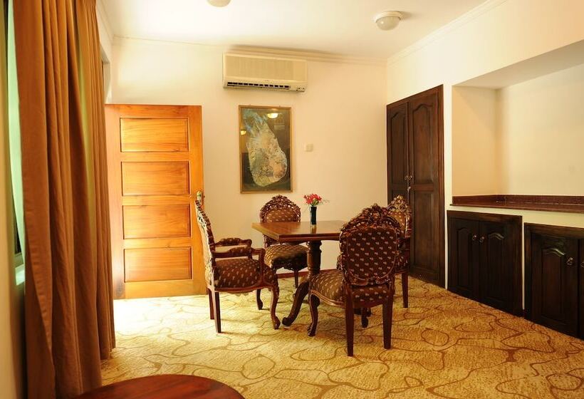 فندق Palms, Mount Lavinia