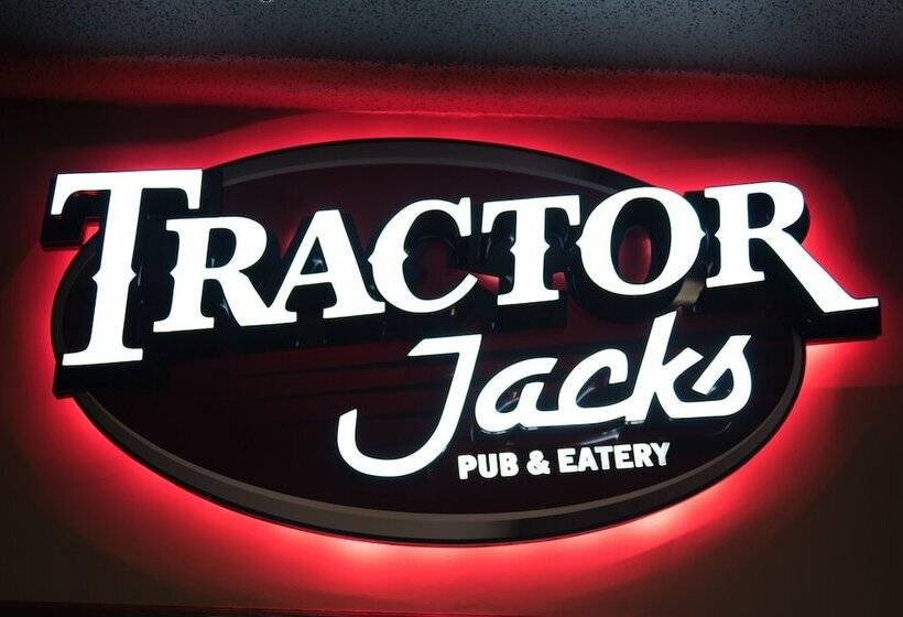 فندق Paradise Inn & Conference Centre