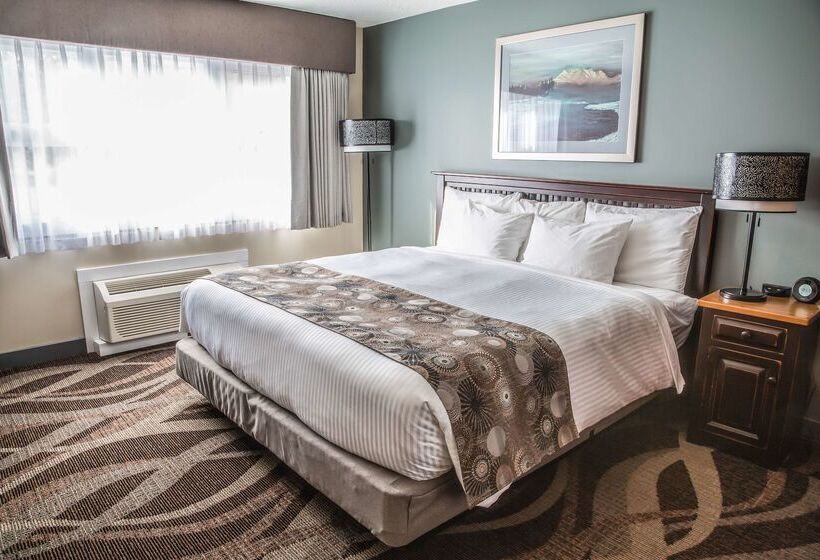 Prestige Hudson Bay Lodge & Conference Centre, Worldhotels Crafted Collection