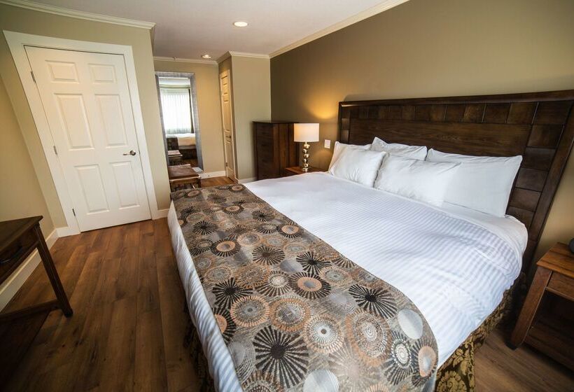 Prestige Hudson Bay Lodge & Conference Centre, Worldhotels Crafted Collection