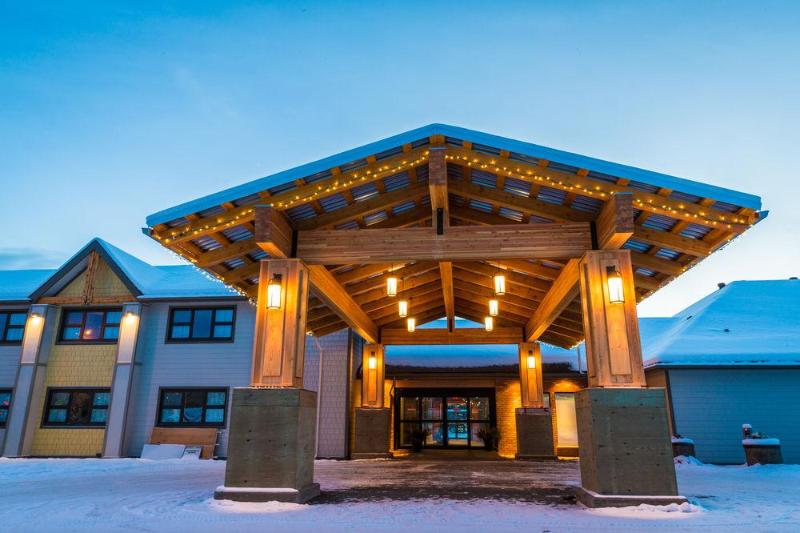 Prestige Hudson Bay Lodge & Conference Centre, Worldhotels Crafted Collection