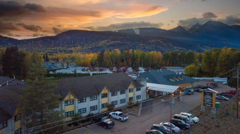 Prestige Hudson Bay Lodge & Conference Centre, Worldhotels Crafted Collection