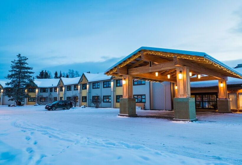 Prestige Hudson Bay Lodge & Conference Centre, Worldhotels Crafted Collection