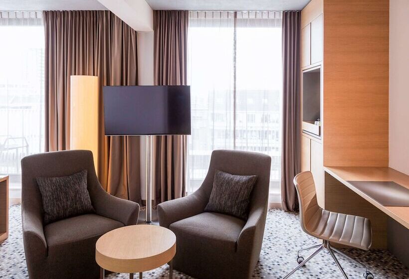 ホテル Pullman Basel Europe