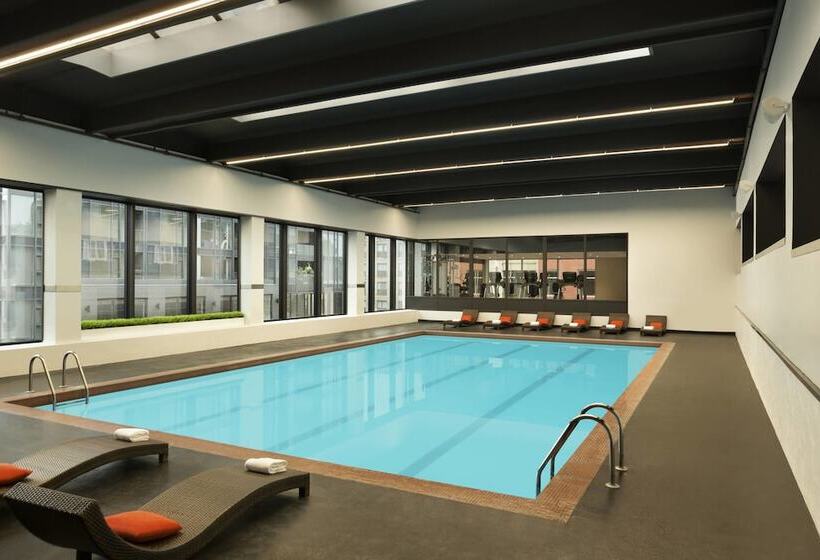 酒店 Pur, Quebec, A Tribute Portfolio