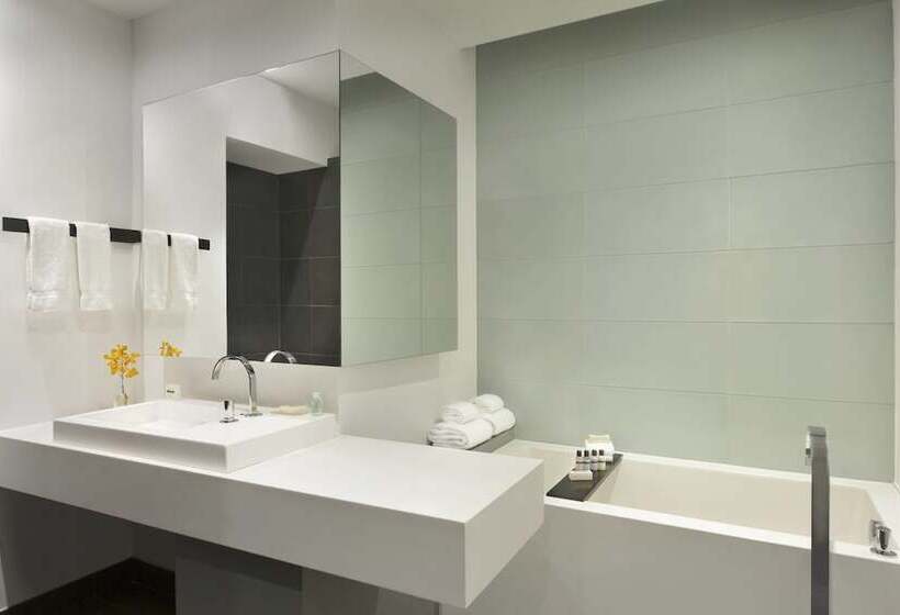 酒店 Pur, Quebec, A Tribute Portfolio