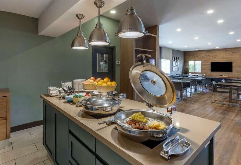 ホテル Quality Inn Airport West