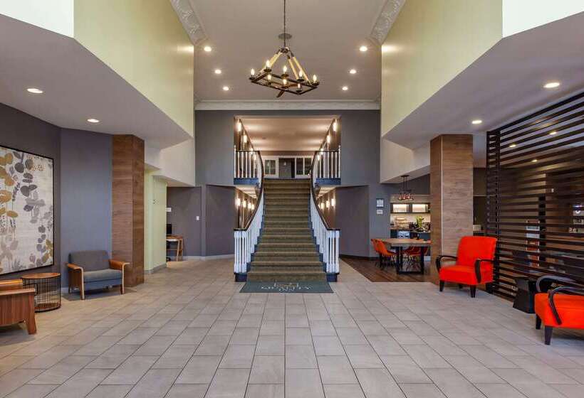 ホテル Quality Inn Airport West