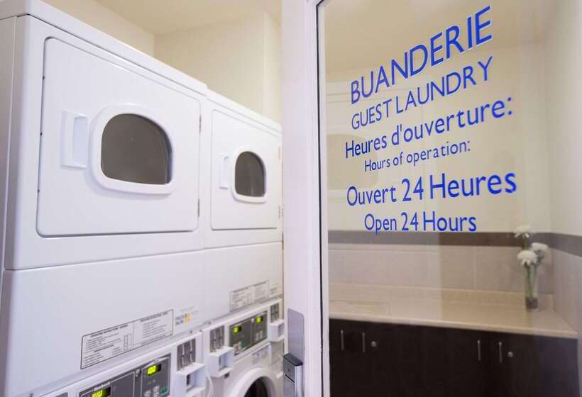 فندق Quality Inn And Suites Brossard