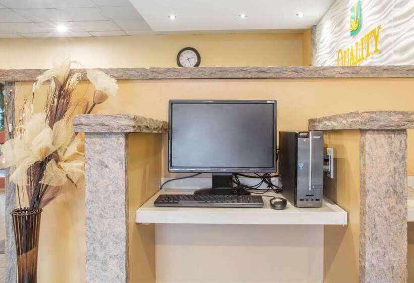 فندق Quality Inn