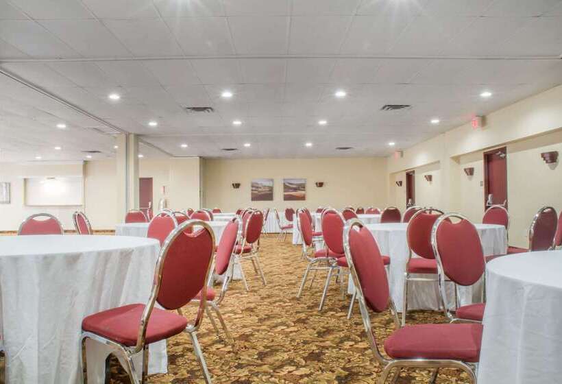 فندق Quality Inn