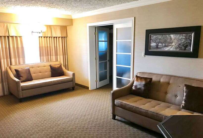 فندق Quality Inn & Conference Centre Festival