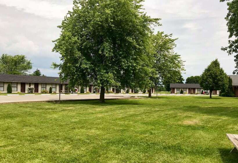 فندق Quality Inn & Conference Centre Festival