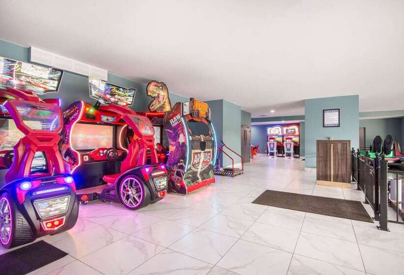 فندق Quality Inn & Conference Centre