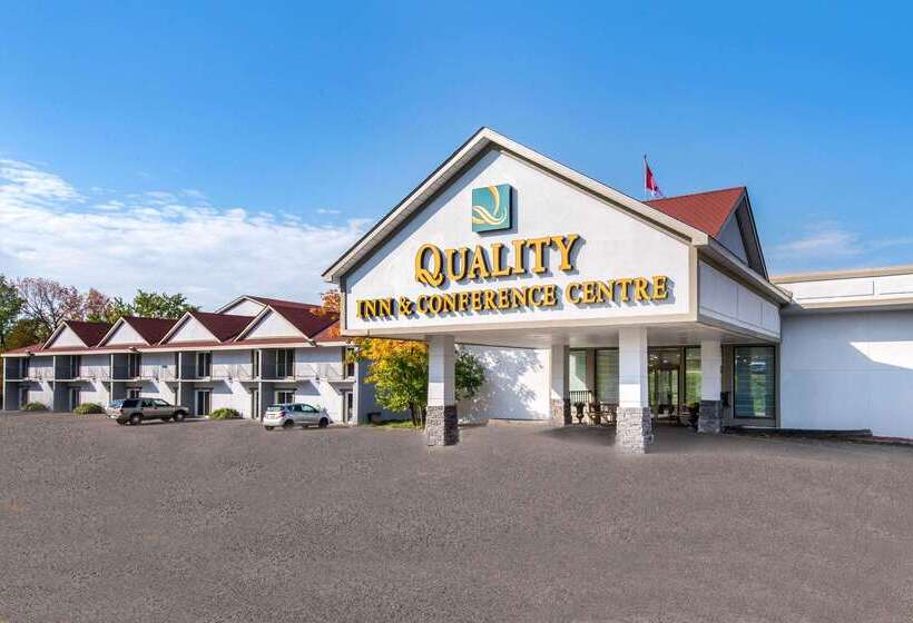فندق Quality Inn & Conference Centre