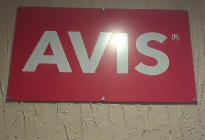 ホテル Quality Inn & Conference Centre