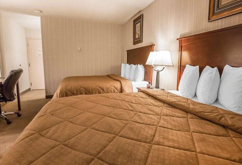 هتل Quality Inn & Conference Centre