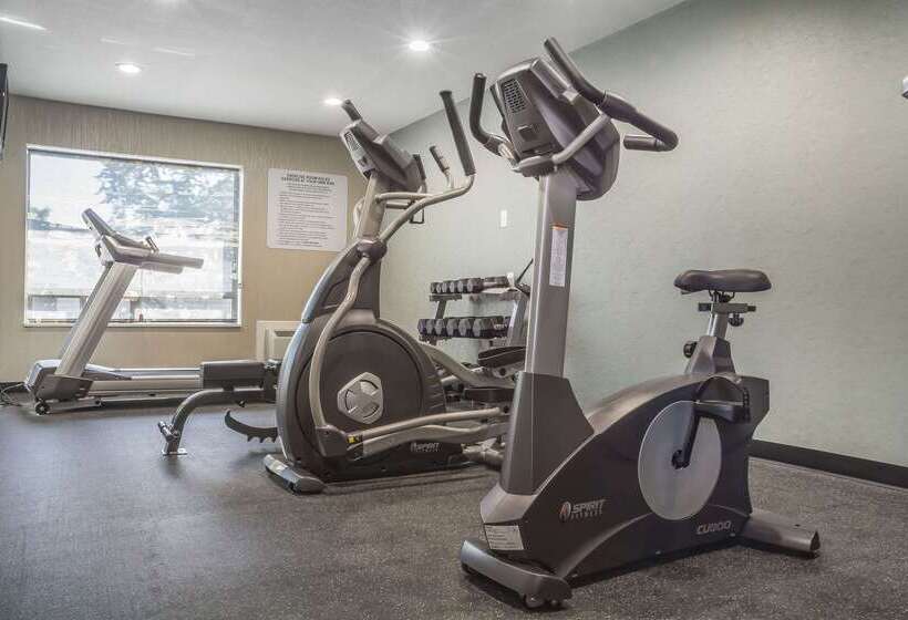 فندق Quality Inn