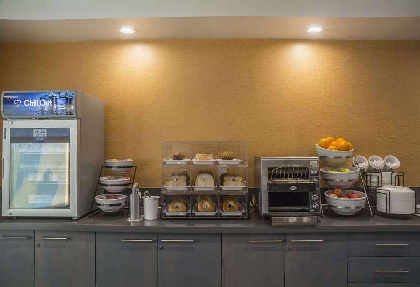 فندق Quality Inn