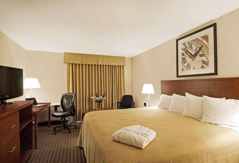 فندق Quality Inn