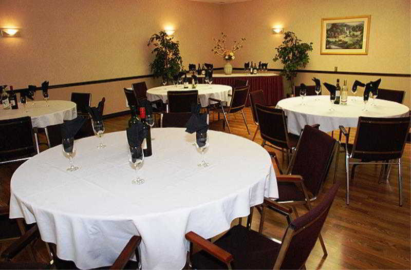 هتل Quality Inn & Suites Downtown