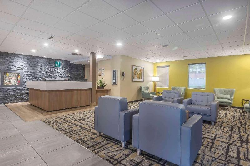 هتل Quality Inn & Suites Downtown