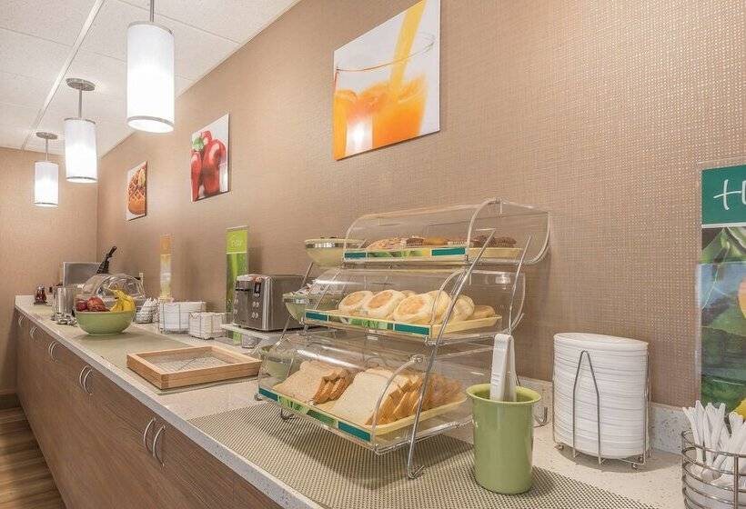 ホテル Quality Inn & Suites Downtown