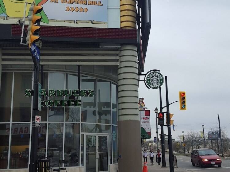 酒店 Quality Inn & Suites