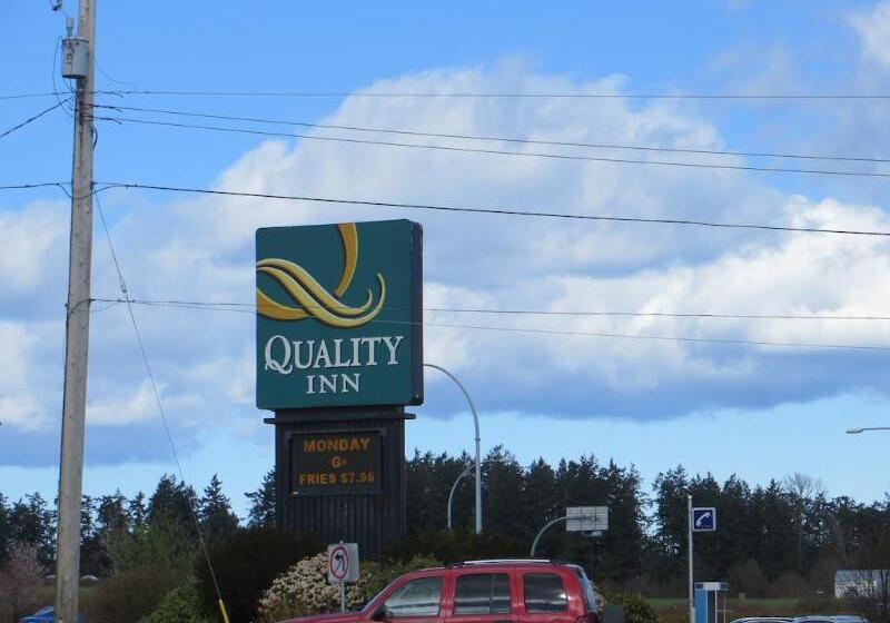 هتل Quality Inn Waddling Dog