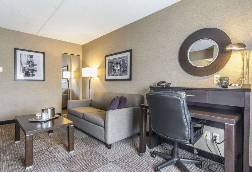 Quattro Hotel & Conf. Centre, Ascend Hotel Collection