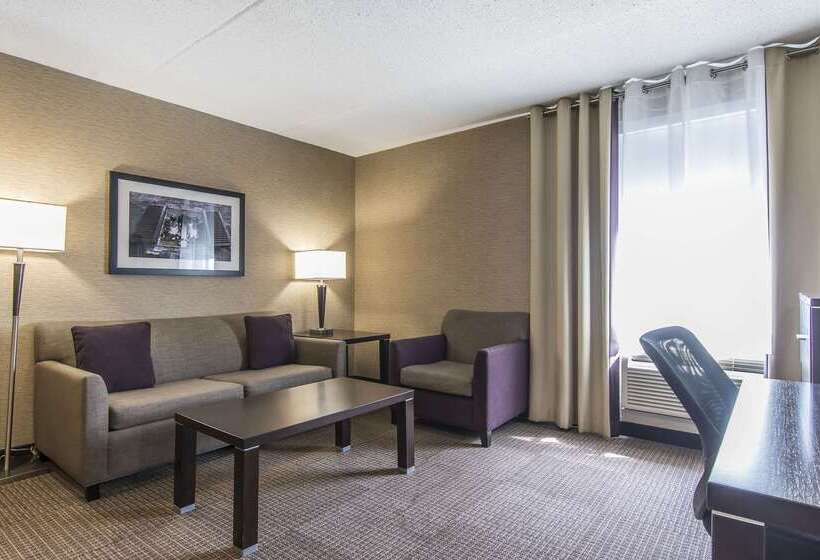 Quattro Hotel & Conf. Centre, Ascend Hotel Collection