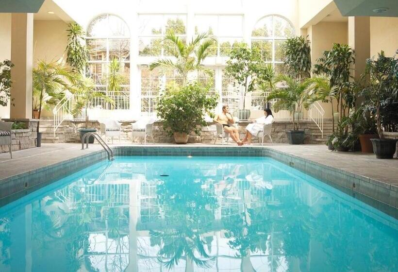 酒店 Queens Landing